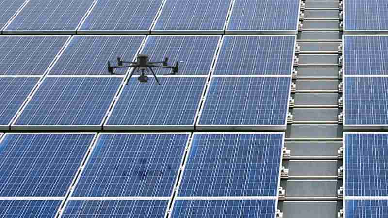 CG电子以无人机搭配IR Sensor热显像技术进行全方面模块健检，，有效降低人力成本并提升发电量